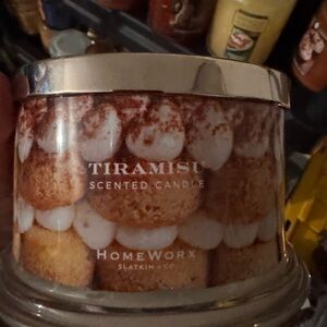 HomeWorx Tiramisu Scented Candle - Brown and Silver
